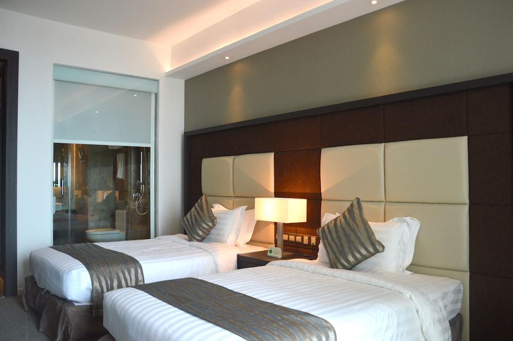 Swiss-Garden Hotel Melaka Екстериор снимка