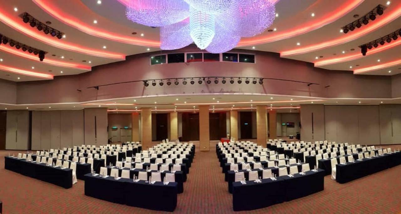 Swiss-Garden Hotel Melaka Екстериор снимка